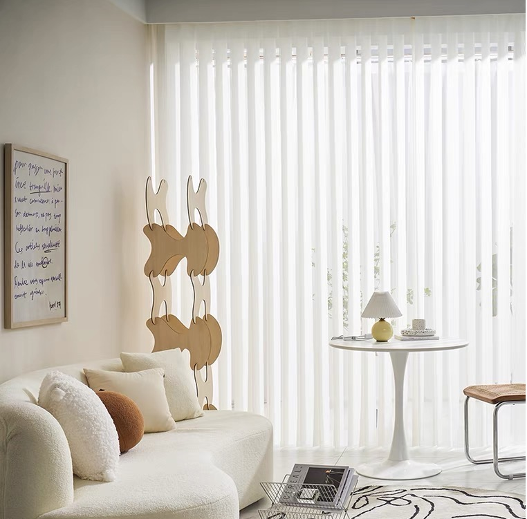 Ev Dekorasyonunda Dikey Perde Kullanmanın 10 Yaratıcı Yolu