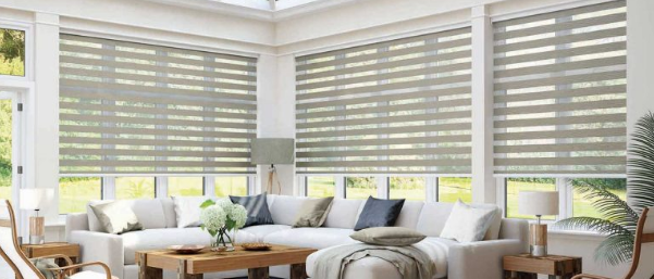 Işık ve Mahremiyeti En Üst Düzeye Çıkarma: Zebra Perdeler Her İki Dünyanın da En İyisini Nasıl Sunabilir?