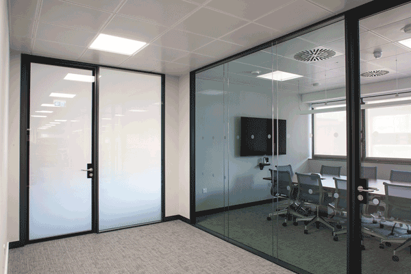 İnteraktif Akıllı Cam Teknolojisi