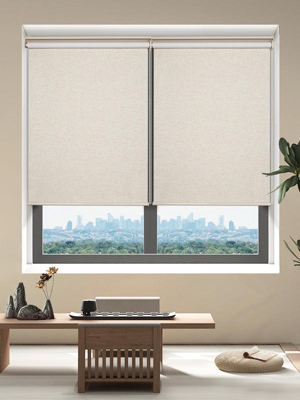 Otomatik Stor Perdelerde Minimalizm ve İşlevselliğin Birleşimi