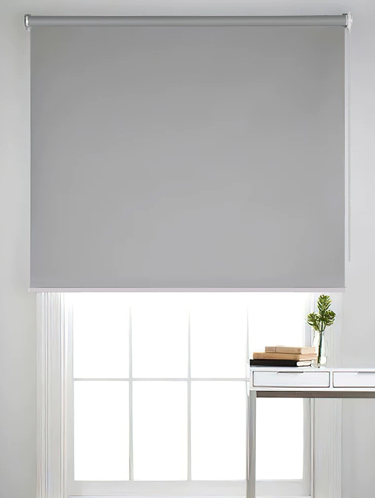 Akülü Stor Perdelerle tanışın - çağdaş vitrin dekorasyonu için nihai çözüm